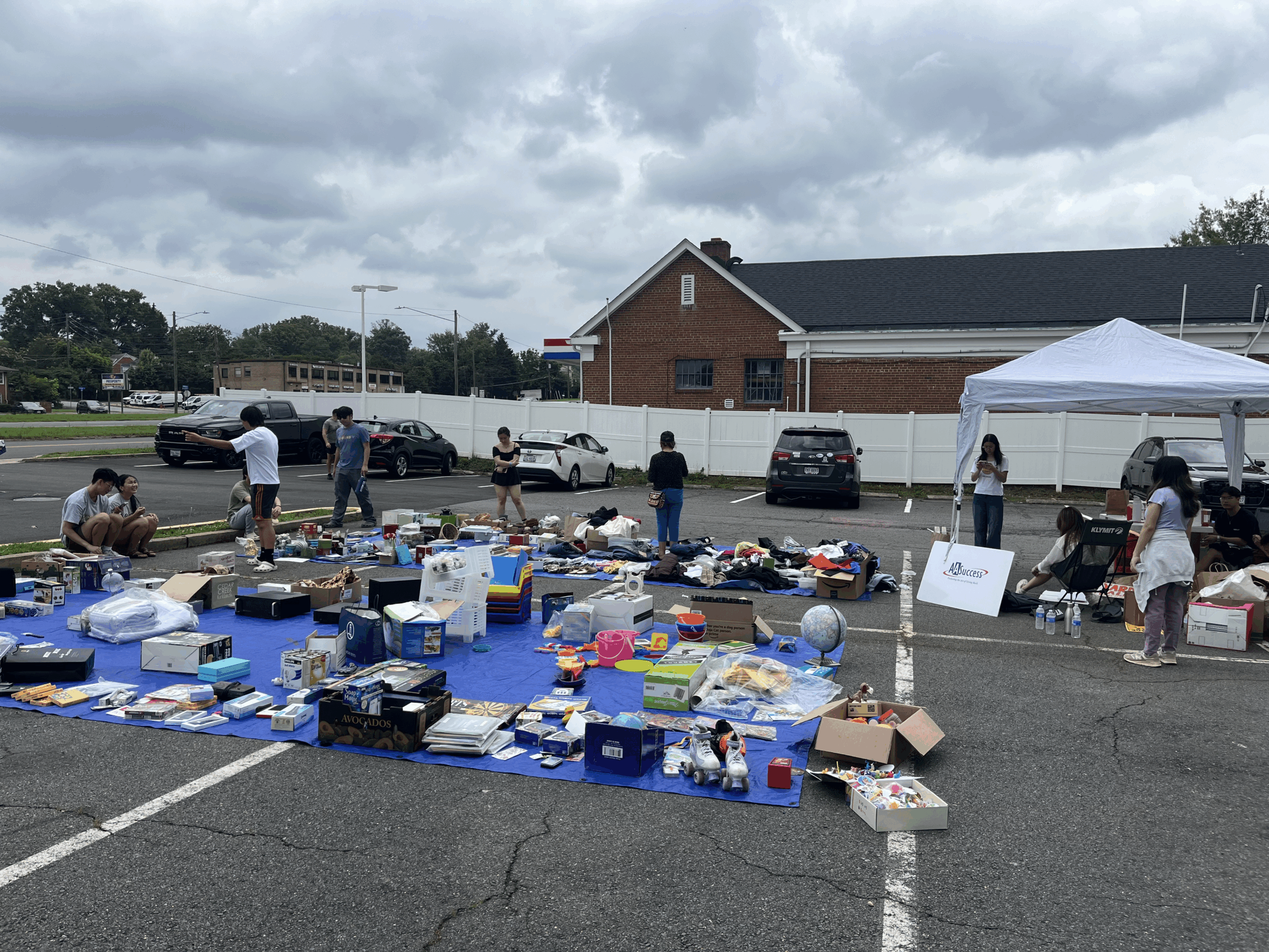 aasuccess-student-project-yard-sale-4